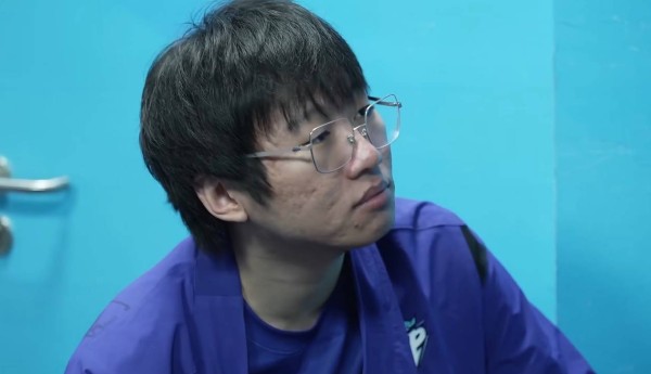 宁王开喷Faker队友，不配选盲僧，TheShy问题不大，小虎应该背锅
